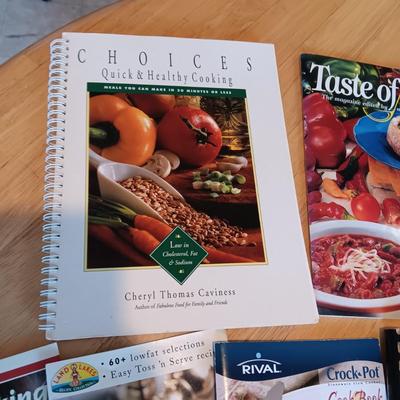 RECIPE PAMPHLETS AND COOK BOOKS