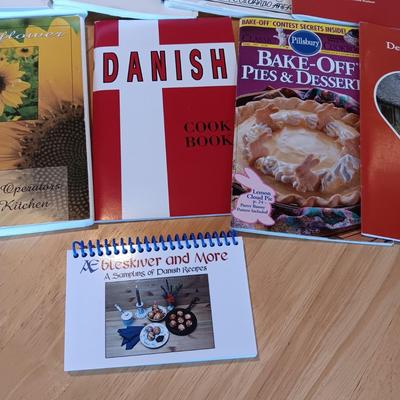 A COLLECTION OF COOK BOOKS