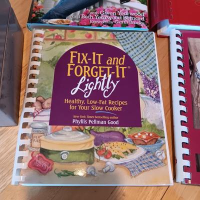 BOX FULL OF YEARS OF RECIPES AND SELECT COOK BOOKS