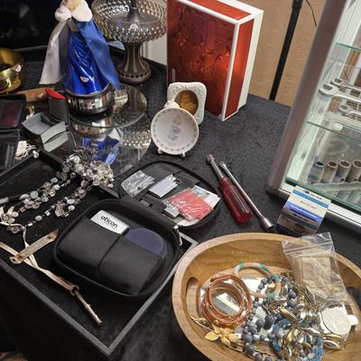 Lot 20: Register Area Selection (snap-on tools too)