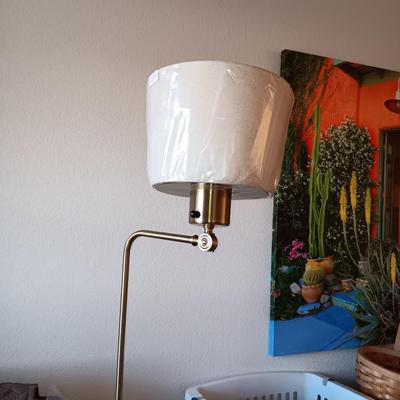 2 QUALITY ADJUSTABLE DIMMING FLOOR LAMPS
