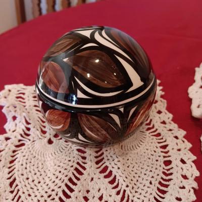 DOILIES AND COLLECTIBLES FROM HAWAII