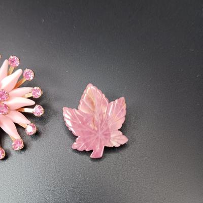 3 PINK THEMED BROOCHES/PINS