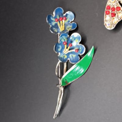FORSTNER, CORO & 2 OTHER BROOCHES