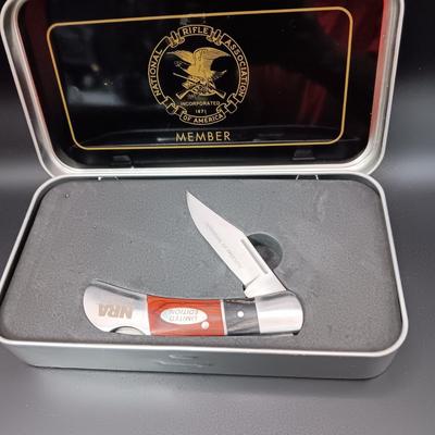 NRA MEMBER LIMITED EDITION POCKET KNIFE "DEFENDERS OF FREEDOM"