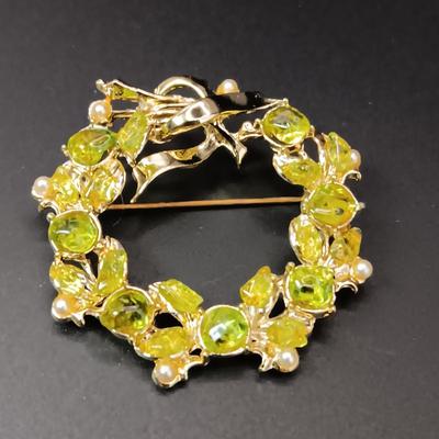 STERLING AND ABALONE BUTTERFLY, FISH, DRAGONFLY AND RING OF GREEN STONES BROOCHES