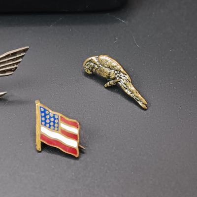BLACK HILLS GOLD TRIM TIE CLIP, TIE TACKS AND A PIN