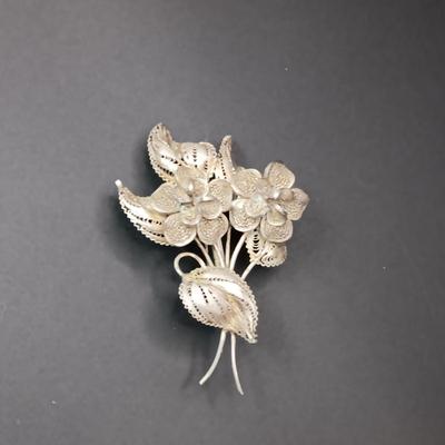 FILIGREE SILVER AND MOSAIC BROOCHES PLUS A FORSTNER BROOCH WATCH