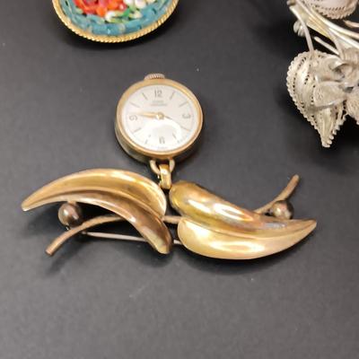 FILIGREE SILVER AND MOSAIC BROOCHES PLUS A FORSTNER BROOCH WATCH