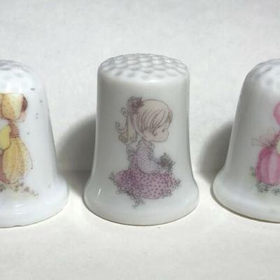 vintage PRECIOUS MOMENTS PORCELAIN THIMBLES 3