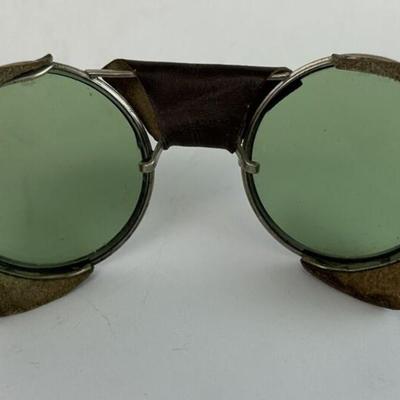 AMERICAN OPTICAL AO 72 DRIVING GOOGLES vintage