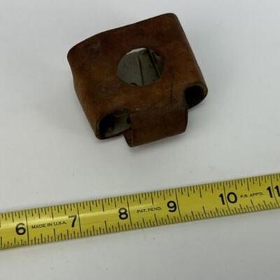 vintage STANLEY 12 FT TAPE MEASURE & LEATHER BELT CLIP HOLDER