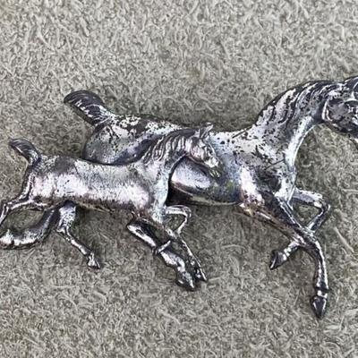Vintage Beau Sterling Silver Horse & Foal Brooch Pin