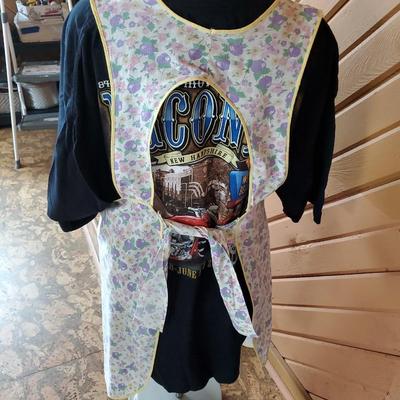 Lot of Vintage Apron for All Seasons from 1940's, 50's and 60's