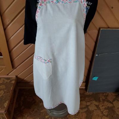 Lot of Vintage Apron for All Seasons from 1940's, 50's and 60's