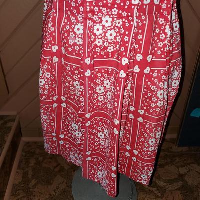 Lot of Vintage Apron for All Seasons from 1940's, 50's and 60's