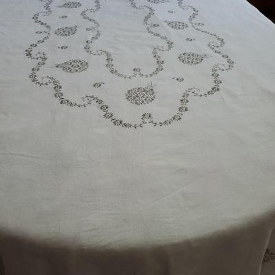 Vintage Hand Embroidered Off White Linen Tablecloth (about 64"x98") & 12 Coordinating Napkins