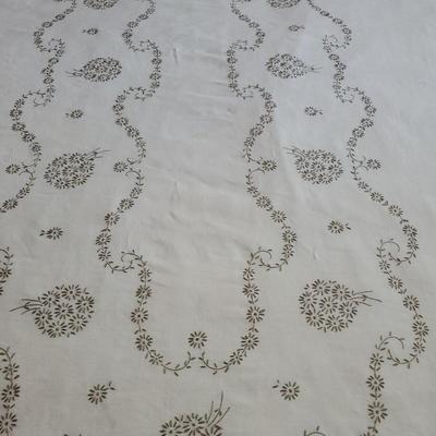 Vintage Hand Embroidered Off White Linen Tablecloth (about 64"x98") & 12 Coordinating Napkins