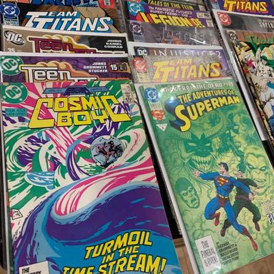 Large Marvel Comics Lot