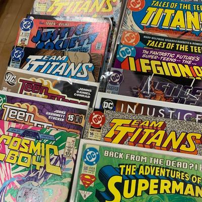Large Marvel Comics Lot