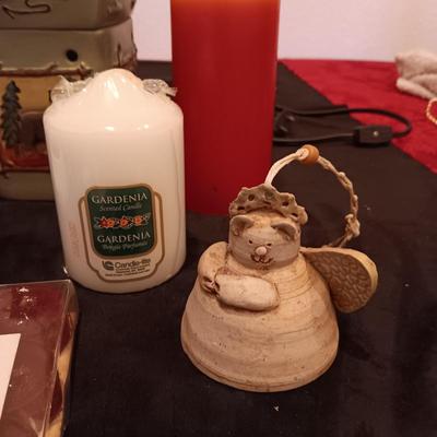 LUMINARA AND A VARIETY OF CANDLES
