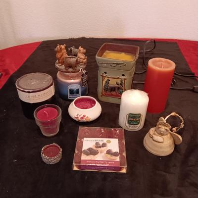 LUMINARA AND A VARIETY OF CANDLES