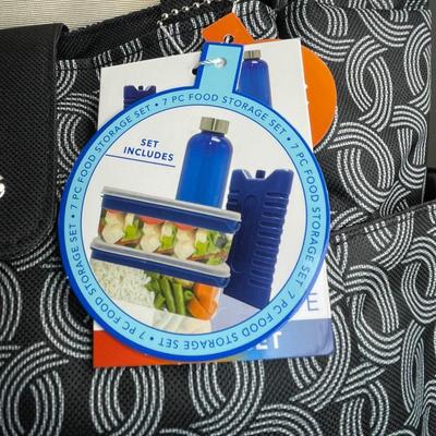Insulated Lunch Tote with Accessories NEW!