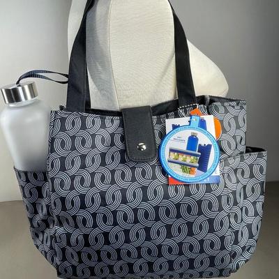 Insulated Lunch Tote with Accessories NEW!