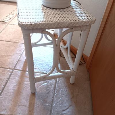 WICKER SIDE TABLE AND MAGAZINE HOLDER PLUS A TABLE LAMP