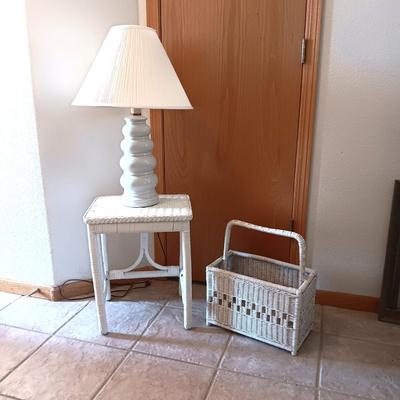 WICKER SIDE TABLE AND MAGAZINE HOLDER PLUS A TABLE LAMP