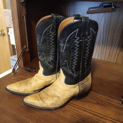 MEN'S CABORCA LEATHER WESTERN BOOTS SIZE 10D