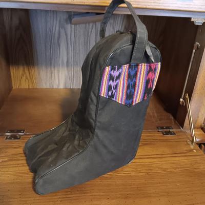 MEN'S LEVI'S LEATHER WESTERN BOOTS WITH BOOT BAG SIZE 10D