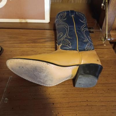 LIKE NEW LADIES ACME LEATHER WESTERN BOOTS SIZE 8.5
