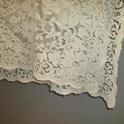 Lace Tablecloth- Possibly Hand Tatted- Approx 56" x 96 1/2"