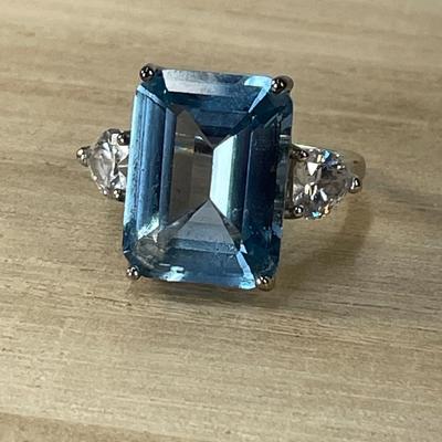 Sterling Silver Blue and CZ Ring 7