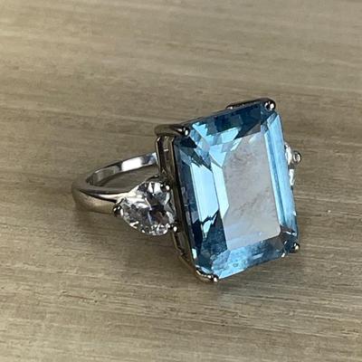 Sterling Silver Blue and CZ Ring 7