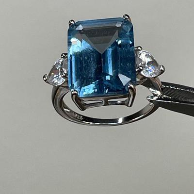 Sterling Silver Blue and CZ Ring 7