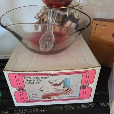 Ruby Chip and dip salad set