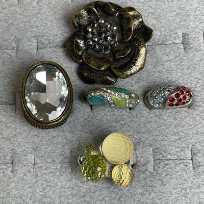Set of 5 Costume Rings