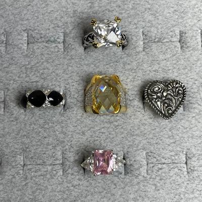 Set of 5 Costume Rings