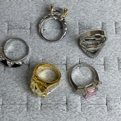 Set of 5 Costume Rings