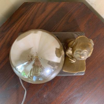 LOT 10 F: Vintage Art Deco Amber Nursery Lamp