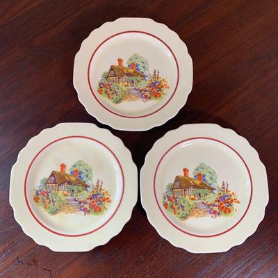 LOT 15 K: Cottage Kitchen China Collection; Lido W.S. George Canarytone Scalloped, The Edwin M Knowles China Co. Yorktown Shape Plates...