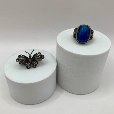 LOT 20 J: Vintage Sterling Silver Filigree Butterfly Broach & Sterling Silver Leaf Motif Ring w/ Blue Stone