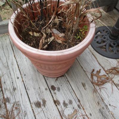 Plastic Birdbath & Planter