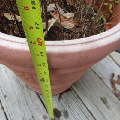 Plastic Birdbath & Planter