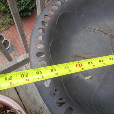 Plastic Birdbath & Planter