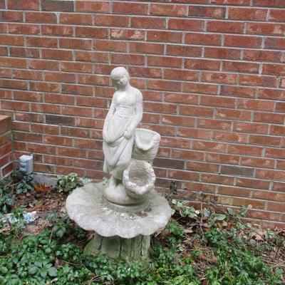 Concrete Women Statue