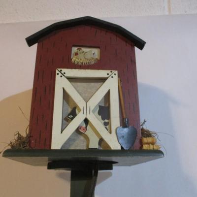 Lighted Barn Yard Decor
