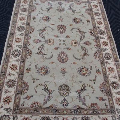 Approx 46" x 73" Area Rug